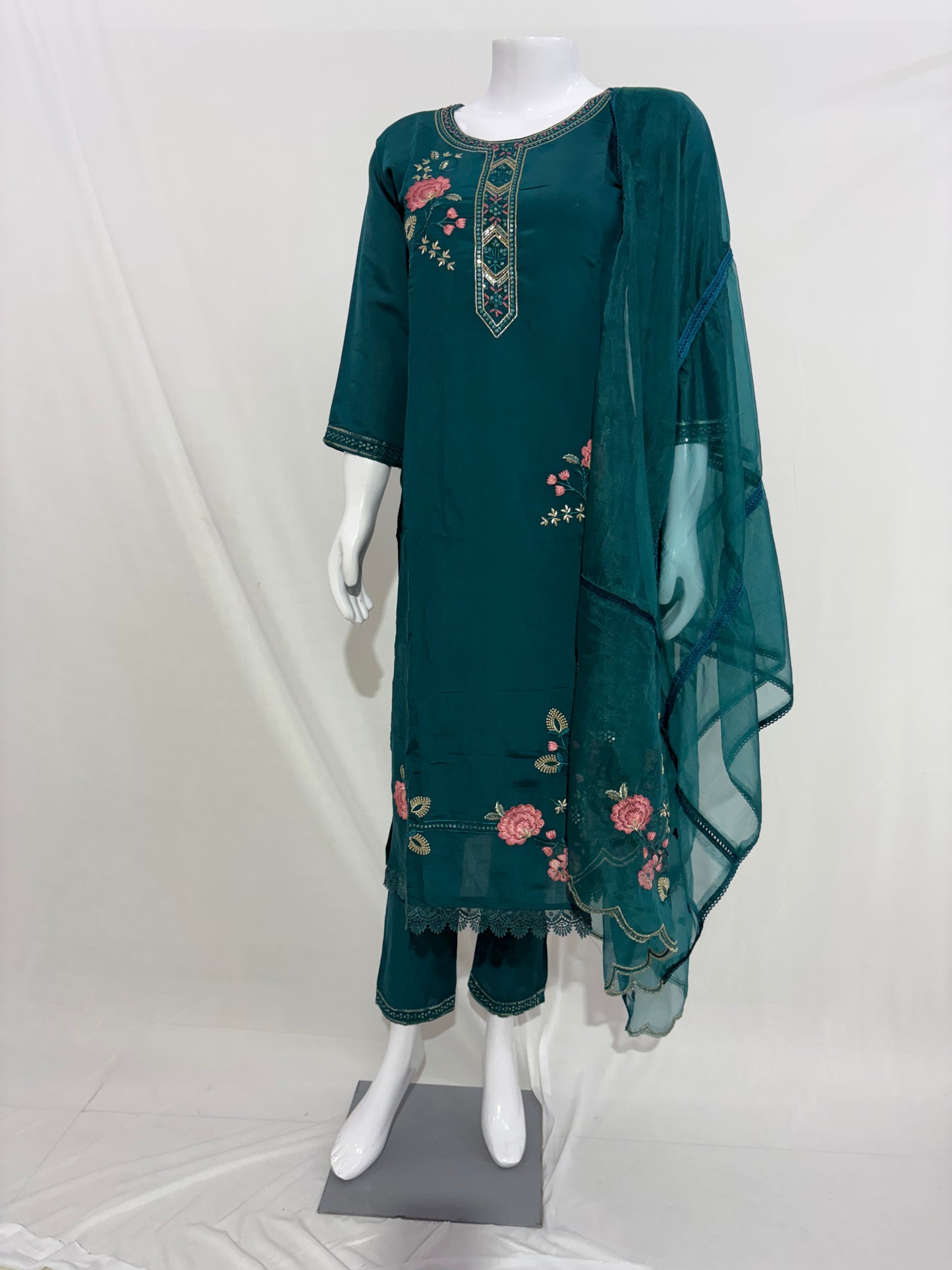 Festive Wear Green Kurta Set