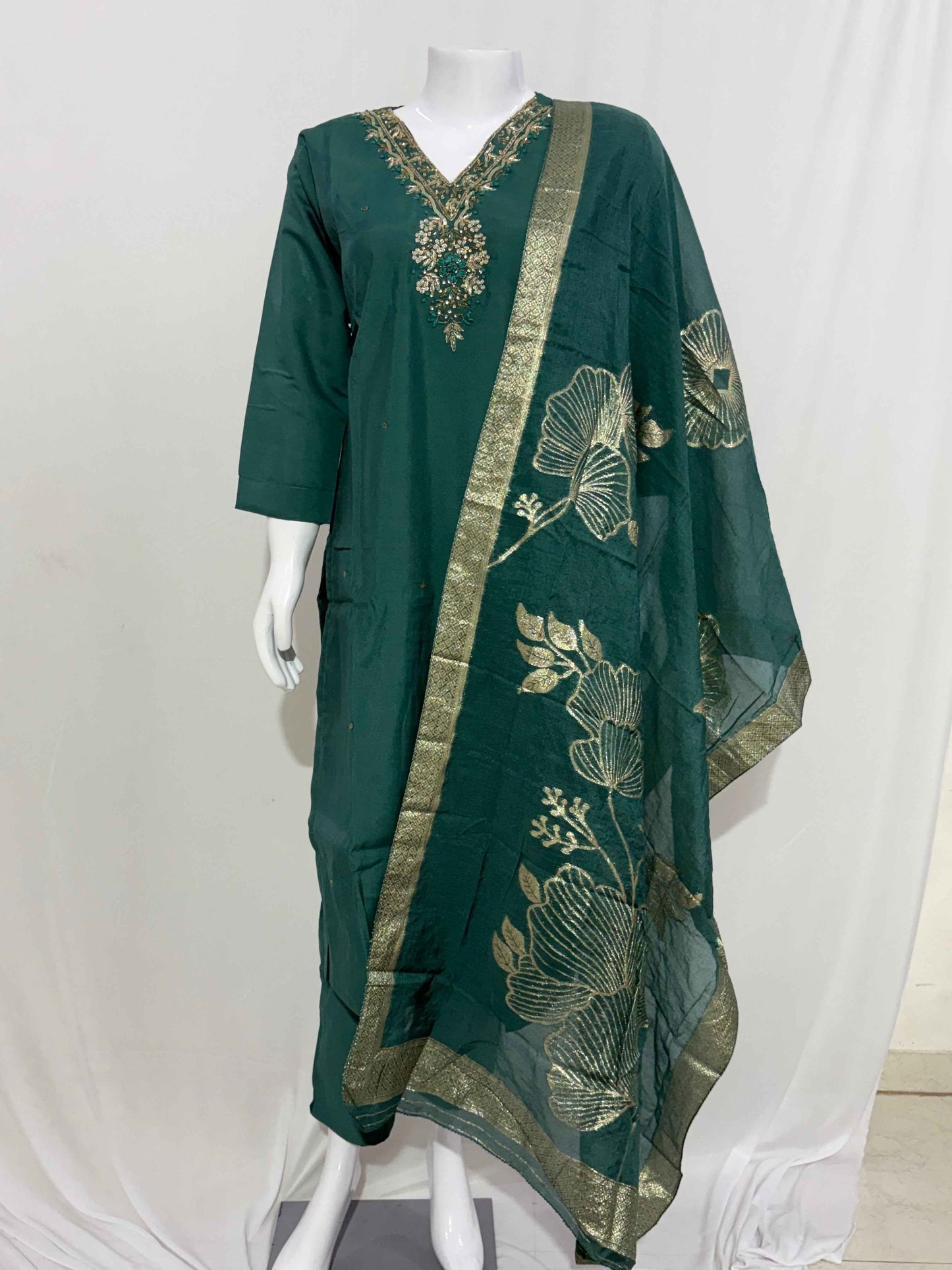 Festive Wear Green Kurta Set