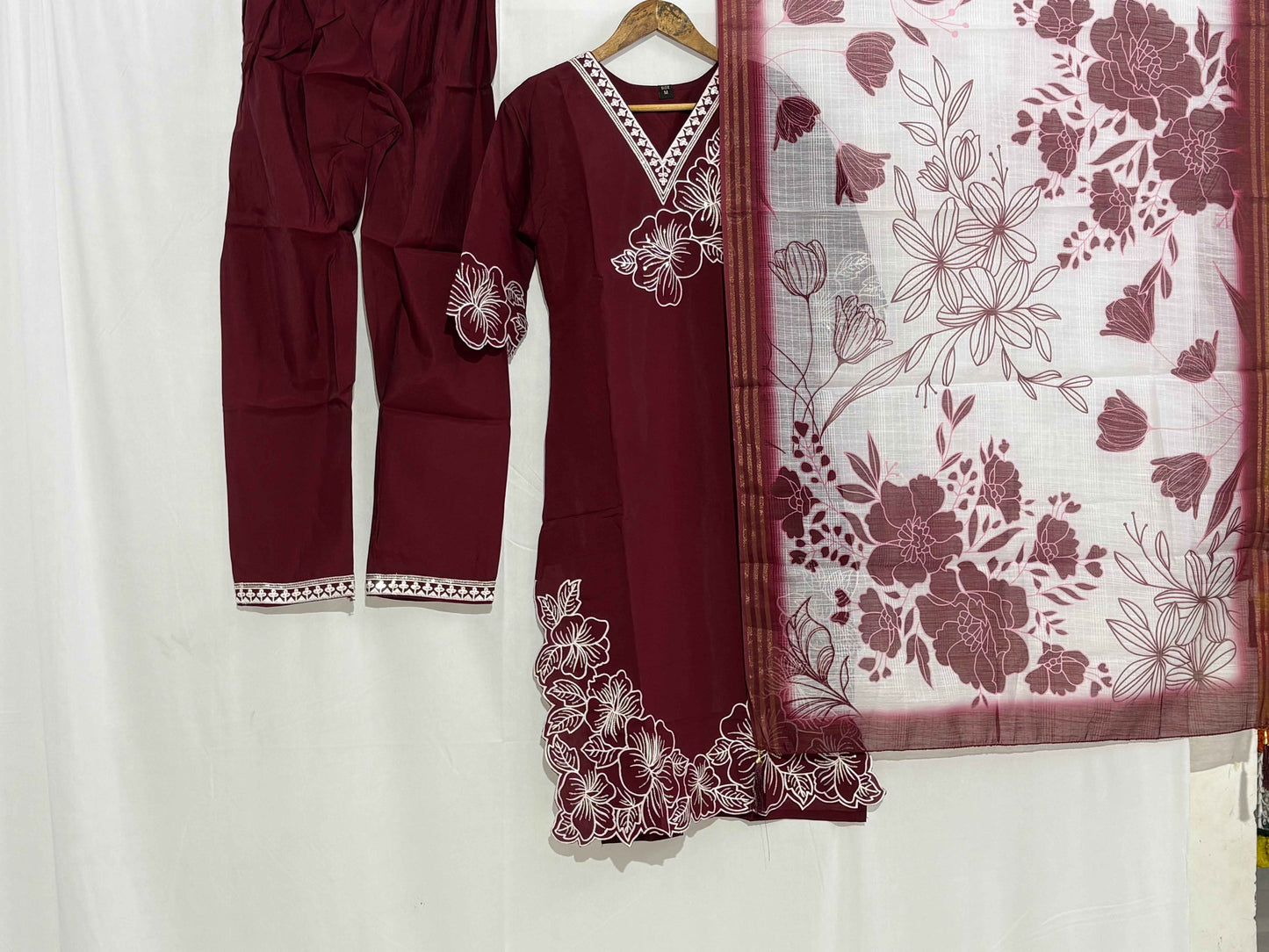 Festive Wear Maroon Kurta Set